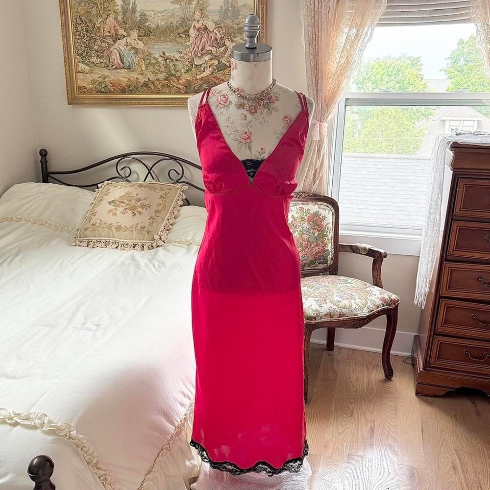 Y2K secret treasures red slip dress size medium